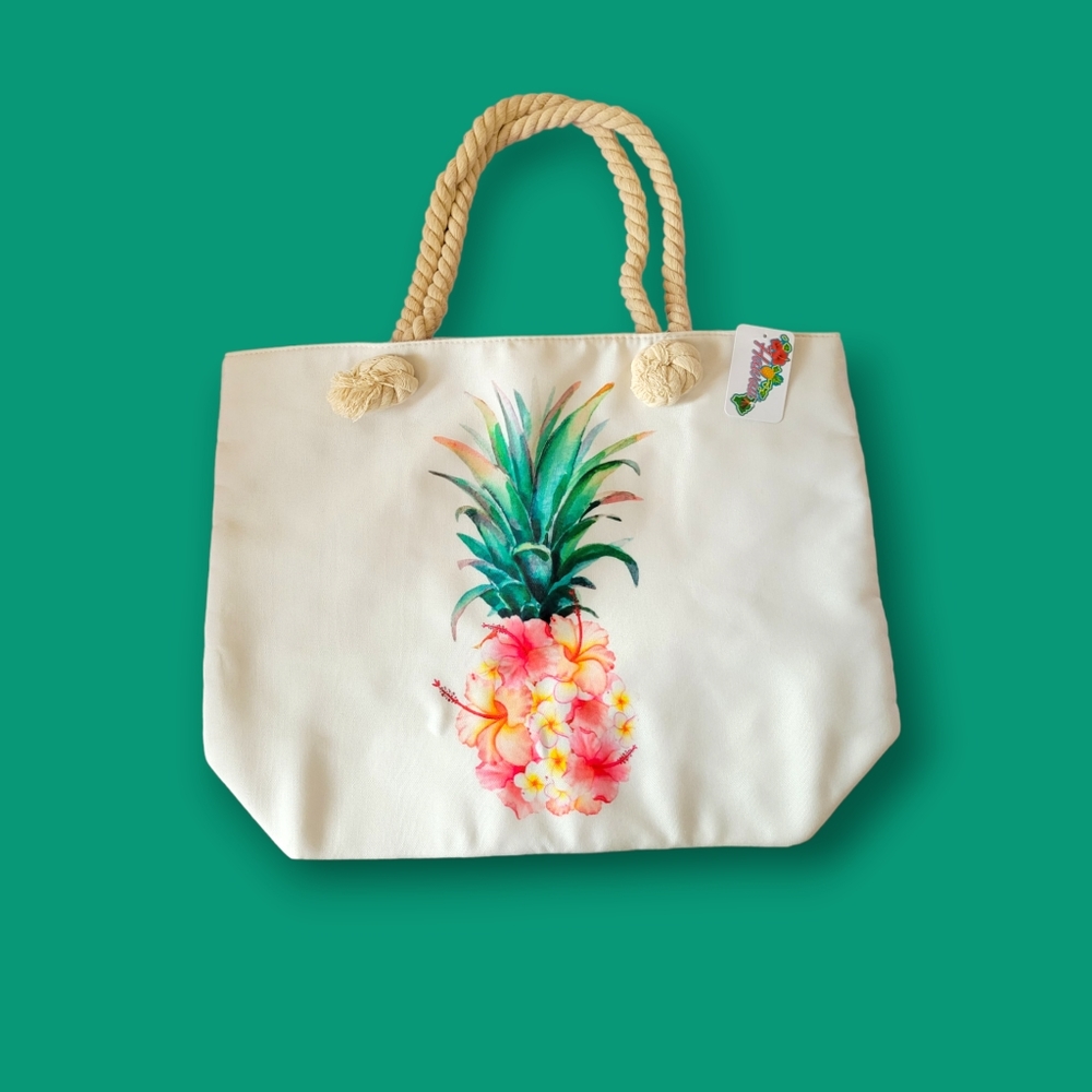 Island Sense | NWT | Pretty Floral Pineapple XLarge Canvas Tote Beach Bag